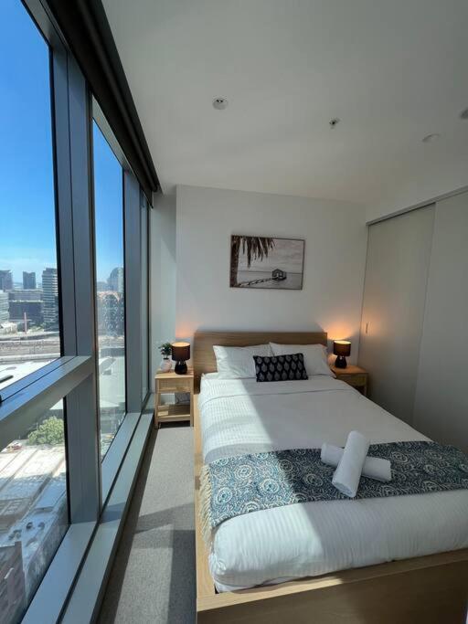 Modern View 2bdroom For Six * Melbourne